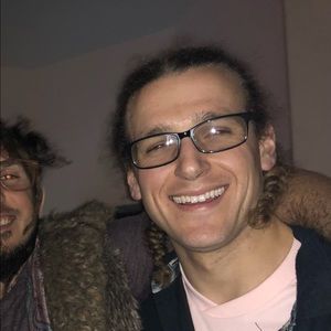 Meet your Posher, Kyle